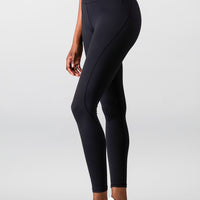Essential Elevate Legging